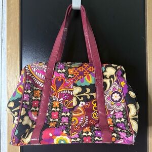 Vera Bradley Printed Shoulder Tote Metal Closure